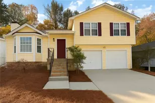 1718 Graywood Dr SE, Mableton, GA 30126 - Photo 1