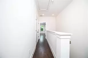 915 Katie Kerr Dr, Decatur, GA 30030 - Photo 15