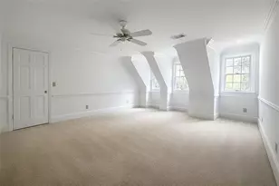 4070 Runnymede Dr SW, Lilburn, GA 30047 - Photo 33