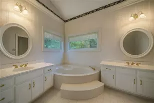 4070 Runnymede Dr SW, Lilburn, GA 30047 - Photo 29