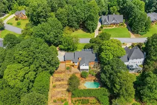 4070 Runnymede Dr SW, Lilburn, GA 30047 - Photo 55