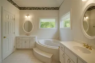 4070 Runnymede Dr SW, Lilburn, GA 30047 - Photo 31