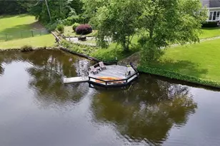 625 W Lake Dr, Oxford, GA 30054 - Photo 121