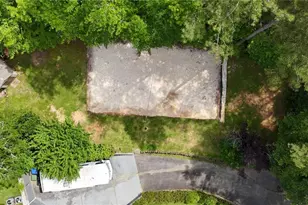 625 W Lake Dr, Oxford, GA 30054 - Photo 91