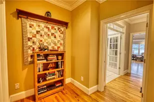 625 W Lake Dr, Oxford, GA 30054 - Photo 7