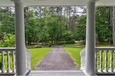 625 W Lake Drive, Oxford, GA 30054 - Photo 3