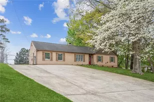 140 Apple Valley Dr, Woodstock, GA 30188 - Photo 3