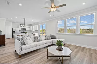 129 Kenney Way, Locust Grove, GA 30248 - Photo 5