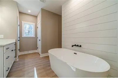 327 Pine Circle, Monroe, GA 30655 - Photo 37