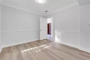 82 Mt Vernon Cir, Atlanta, GA 30338 - Photo 9