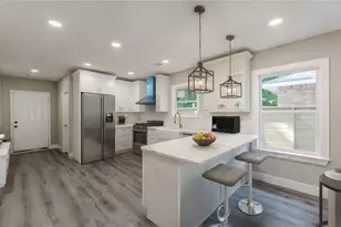 3275 Dodson Dr, East Point, GA 30344 - Photo 9