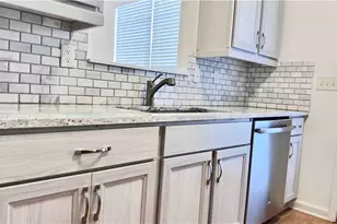 6243 Shoreview Cir, Flowery Branch, GA 30542 - Photo 21