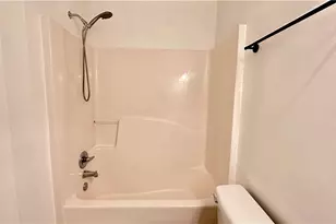 6243 Shoreview Cir, Flowery Branch, GA 30542 - Photo 39