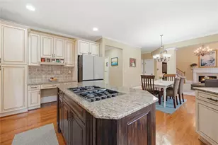 585 St Regis Ln, Alpharetta, GA 30022 - Photo 23