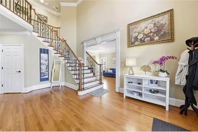 585 St Regis Lane, Alpharetta, GA 30022 - Photo 9