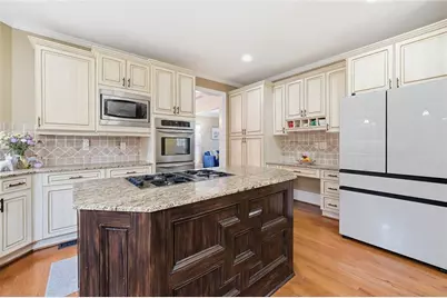 585 St Regis Lane, Alpharetta, GA 30022 - Photo 21