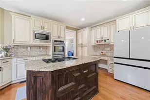 585 St Regis Ln, Alpharetta, GA 30022 - Photo 21