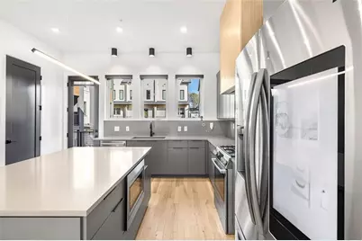 2347 Hosea L Williams Drive SE #16, Atlanta, GA 30317 - Photo 11