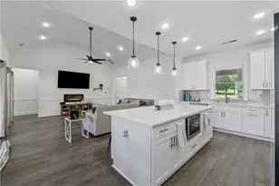 4425 Clarks Bridge Rd, Gainesville, GA 30506 - Photo 9