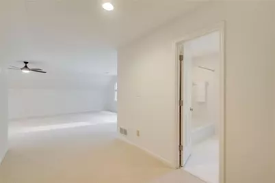 200 Cameron Ridge Drive, Atlanta, GA 30328 - Photo 37