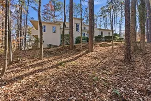 1525 Huntingford Dr, Marietta, GA 30068 - Photo 77