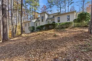 1525 Huntingford Dr, Marietta, GA 30068 - Photo 73