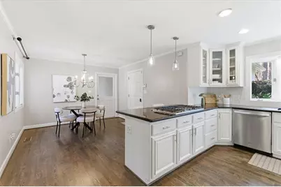 1525 Huntingford Drive, Marietta, GA 30068 - Photo 17