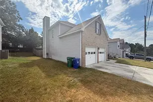 7035 Red Maple Ln, Lithonia, GA 30058 - Photo 3