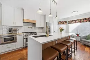 737 Pinder Point Ct, Lawrenceville, GA 30043 - Photo 3