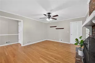 2577 Glen Circle, Lawrenceville, GA 30044 - Photo 19