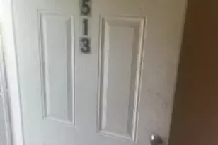 8511 Pineland Dr, Jonesboro, GA 30238 - Photo 3