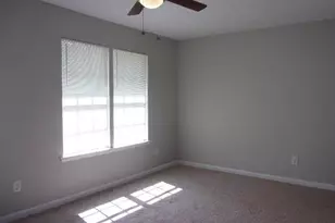 8511 Pineland Dr, Jonesboro, GA 30238 - Photo 11