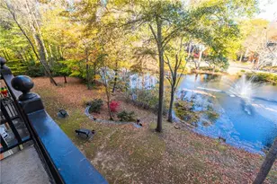 28207 Plantation Dr NE, Atlanta, GA 30324 - Photo 9