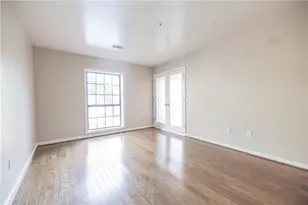 28207 Plantation Dr NE, Atlanta, GA 30324 - Photo 11