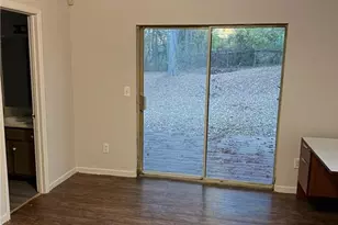 1744 Vauxhall Dr, Lithonia, GA 30058 - Photo 7