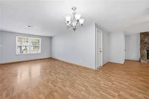 5323 Tracey Dr, Stone Mountain, GA 30088 - Photo 11