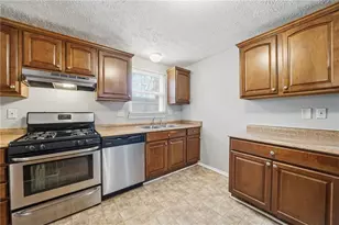 5323 Tracey Dr, Stone Mountain, GA 30088 - Photo 21