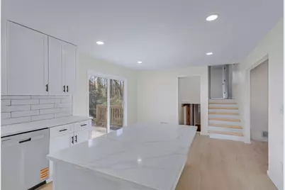 6695 Cedar Hurst Trail, Atlanta, GA 30349 - Photo 9