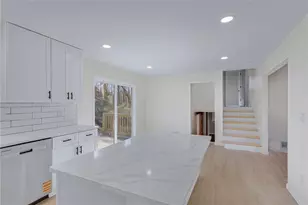 6695 Cedar Hurst Trail, Atlanta, GA 30349 - Photo 9