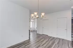 1810 Primrose Park Rd, Sugar Hill, GA 30518 - Photo 11