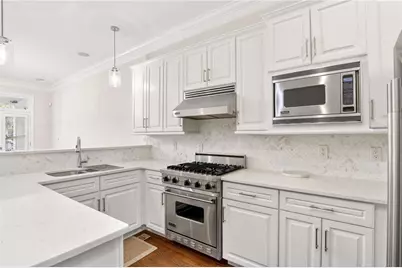 841 Inman Village Parkway NE, Atlanta, GA 30307 - Photo 9