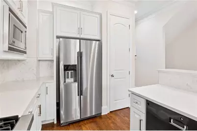 841 Inman Village Parkway NE, Atlanta, GA 30307 - Photo 11