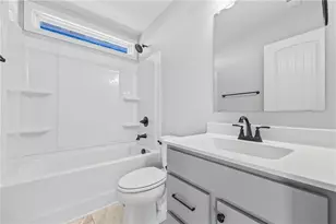 72 Clear Lk Pkwy, Hoschton, GA 30548 - Photo 25