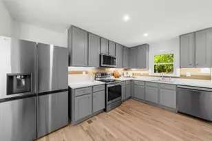 2385 Perkerson Rd SW, Atlanta, GA 30315 - Photo 13