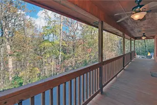 1056 Sweetwater Dr, Clarkesville, GA 30523 - Photo 3