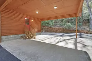 1056 Sweetwater Dr, Clarkesville, GA 30523 - Photo 31