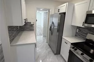 2250 Kings Gate Circle, Snellville, GA 30078 - Photo 15