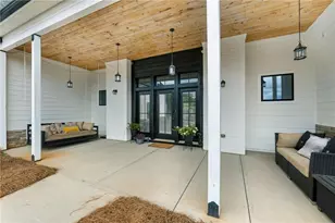 469 Ashley Glen Dr, Williamson, GA 30292 - Photo 9