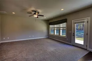 1002 High Shoal Dr, Monroe, GA 30655 - Photo 9