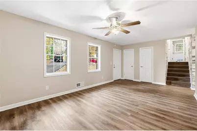 930 Kings Court, Woodstock, GA 30189 - Photo 7